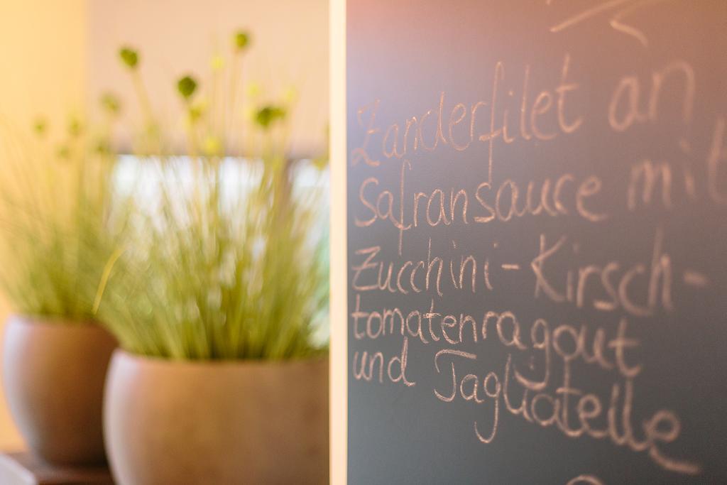 Hotel Restaurant Fronmuehle 3 Sterne Superior バート・デュルクハイム エクステリア 写真